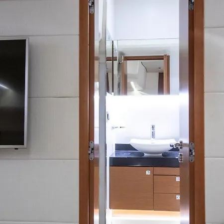 Prestige 500 Fly Úszó hotel Nettuno