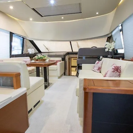 Botel Prestige 500 Fly Nettuno